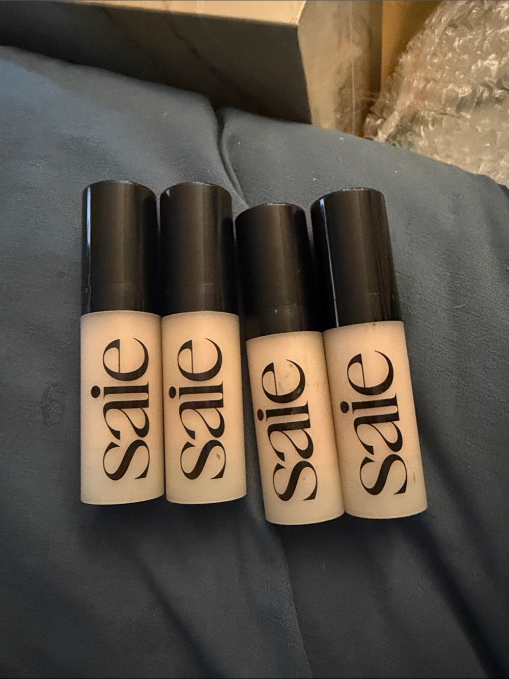 Bundle of 4 Saie warm glow highlighter
